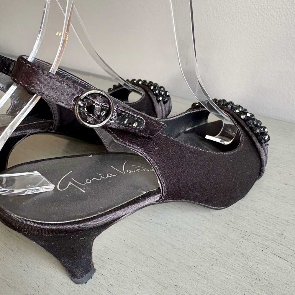 Gloria Vanderbilt Sling Back Satin Beaded Peep Toe Heels Shoes Women 7.5W Black - Picture 7 of 15